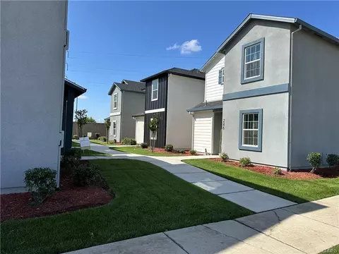 236 Montage Dr, Merced, CA 95348 photo 3