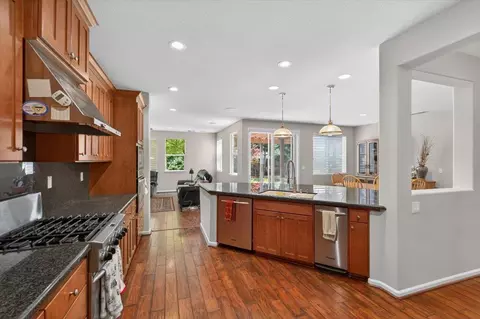 Kitchen - 2700 Espana Ln, Modesto, CA 95355 photo 3 of 5