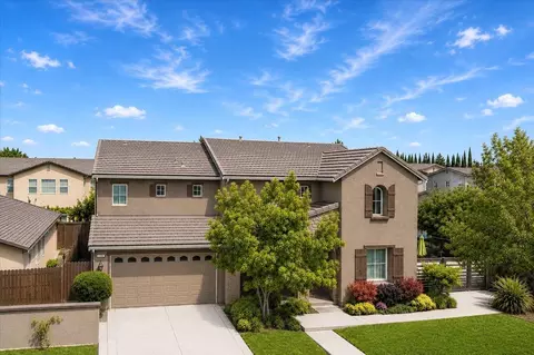 2700 Espana Ln, Modesto, CA 95355