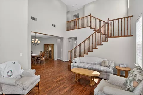 Living - 2700 Espana Ln, Modesto, CA 95355 photo 1 of 2