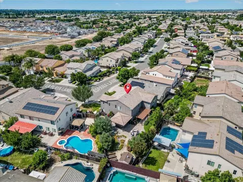 View/Area - 2700 Espana Ln, Modesto, CA 95355 photo 4 of 4