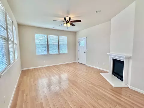 Living - 258 Cottage Cir, Murphys, CA 95247 photo 4 of 5