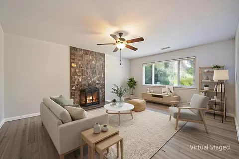 Living - 5508 Whitfield Way, Carmichael, CA 95608 photo 6 of 10