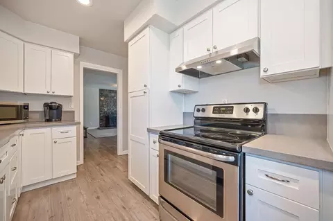Kitchen - 5508 Whitfield Way, Carmichael, CA 95608 photo 3 of 6