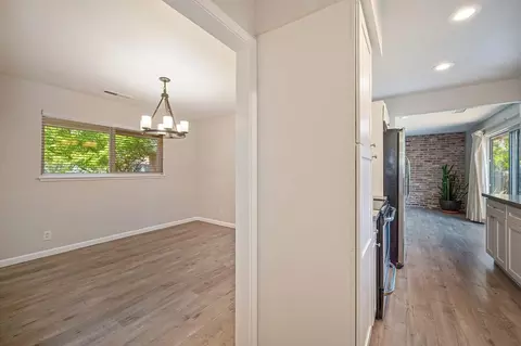 Entry Way - 5508 Whitfield Way, Carmichael, CA 95608 photo 1 of 1