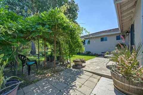 Exterior - 5508 Whitfield Way, Carmichael, CA 95608 photo 13 of 27