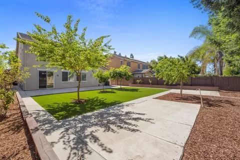 Exterior - 3105 Ripple Ct, Modesto, CA 95355 photo 6 of 7