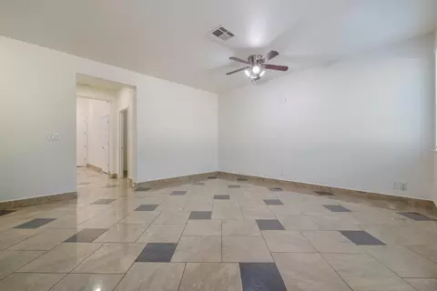 Living - 3105 Ripple Ct, Modesto, CA 95355 photo 3 of 4