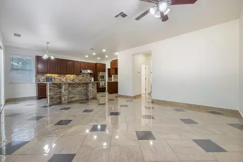 Living - 3105 Ripple Ct, Modesto, CA 95355 photo 4 of 4