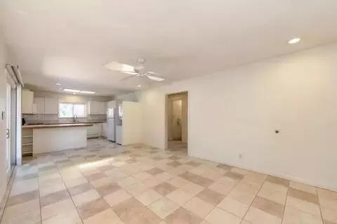 736 S School St, Lodi, CA 95240 photo 5