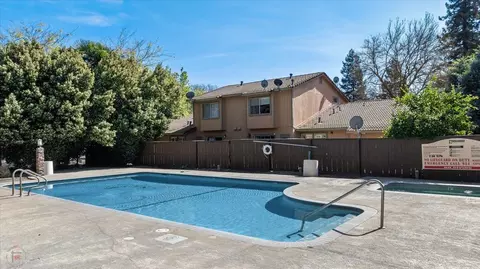 Exterior - 4064 Elmo Loop, Modesto, CA 95356 photo 8 of 10
