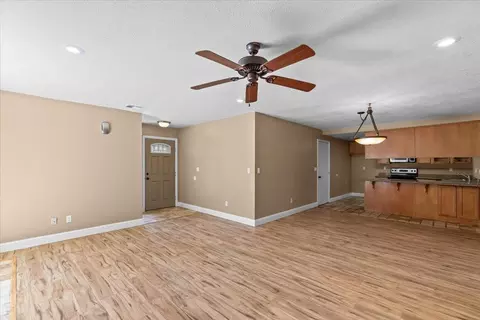 Living - 4064 Elmo Loop, Modesto, CA 95356 photo 6 of 7
