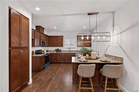 Kitchen - 242 Montage Dr, Merced, CA 95348 photo 1 of 2
