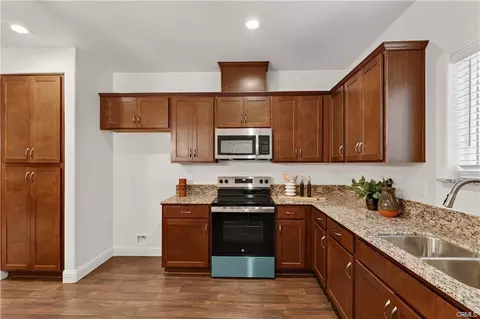 Kitchen - 242 Montage Dr, Merced, CA 95348 photo 2 of 2