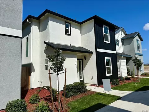Exterior - 242 Montage Dr, Merced, CA 95348 photo 2 of 14