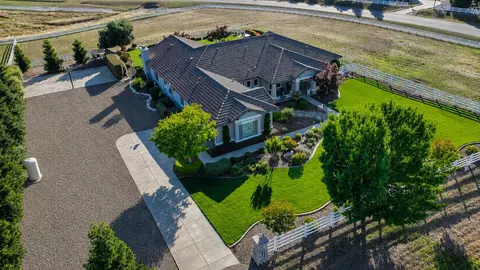 12700 Rimfire Dr, Wilton, CA 95693
