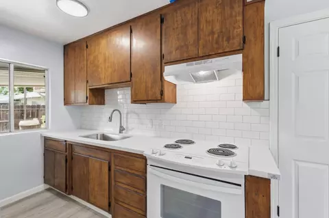 Kitchen - 1434 Fordham Ave, Modesto, CA 95350 photo 5 of 5