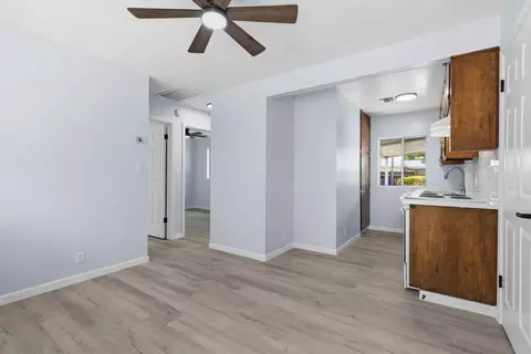Entry Way - 1434 Fordham Ave, Modesto, CA 95350 photo 2 of 4