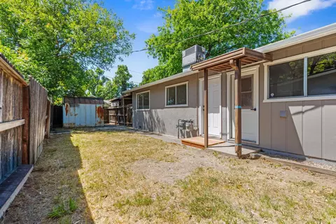 Exterior - 1434 Fordham Ave, Modesto, CA 95350 photo 4 of 6