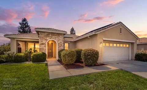 2150 Golden Gate Dr, Plumas Lake, CA 95961