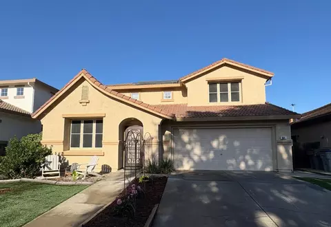 651 Woodard Dr, Woodland, CA 95776