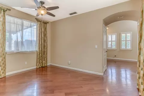 Living - 188 Thomsen Rd, Lathrop, CA 95330 photo 2 of 6