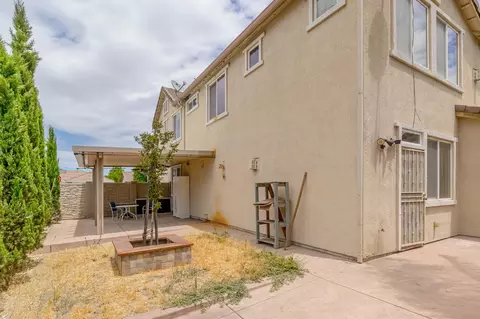 Exterior - 188 Thomsen Rd, Lathrop, CA 95330 photo 4 of 5