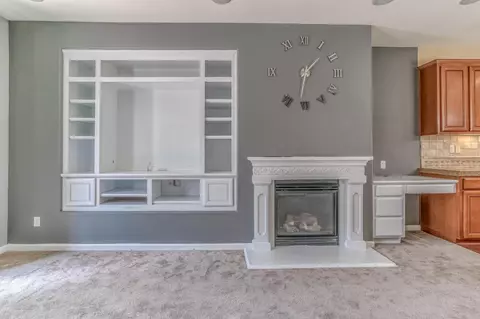 Living - 188 Thomsen Rd, Lathrop, CA 95330 photo 5 of 6