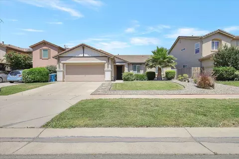 1729 Hicks Ave, Olivehurst, CA 95961