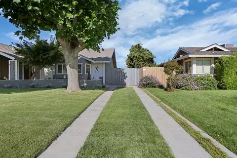 Exterior - 747 Foxfire Dr, Manteca, CA 95337 photo 4 of 16
