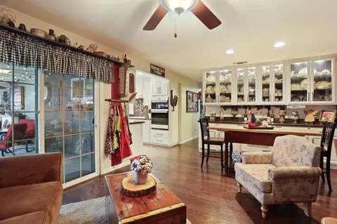 Kitchen - 747 Foxfire Dr, Manteca, CA 95337 photo 9 of 9