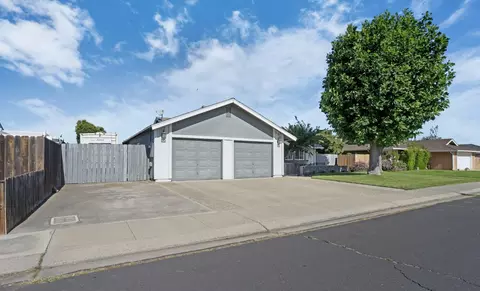 Other - 747 Foxfire Dr, Manteca, CA 95337 photo 1 of 10