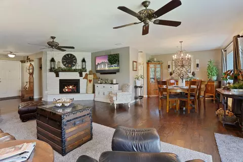 Living - 747 Foxfire Dr, Manteca, CA 95337 photo 3 of 3