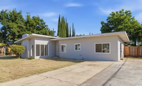 889 E 23rd St, Merced, CA 95340