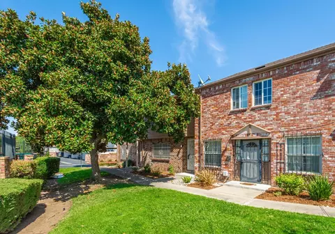 4192 Savannah Ln, Sacramento, CA 95823