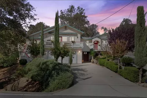 4856 Kiva Dr, Copperopolis, CA 95228