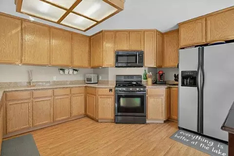 Kitchen - 4856 Kiva Dr, Copperopolis, CA 95228 photo 1 of 4