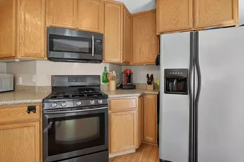 Kitchen - 4856 Kiva Dr, Copperopolis, CA 95228 photo 2 of 4