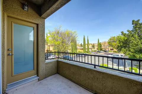 1900 Danbrook Dr #223, Sacramento, CA 95835