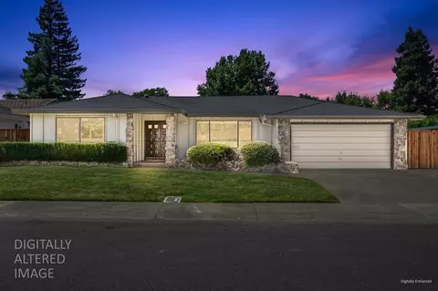 945 Trestle Glen Way, Sacramento, CA 95831