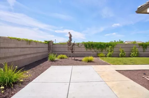 Exterior - 8317 Evans Tree Dr, Roseville, CA 95747 photo 8 of 8