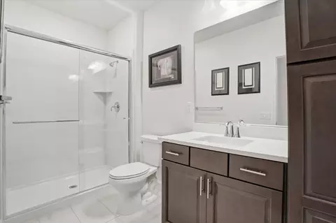 Bath - 8317 Evans Tree Dr, Roseville, CA 95747 photo 7 of 9