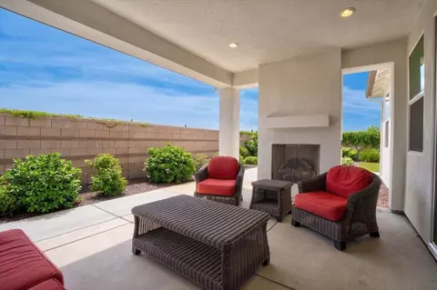 Exterior - 8317 Evans Tree Dr, Roseville, CA 95747 photo 2 of 8