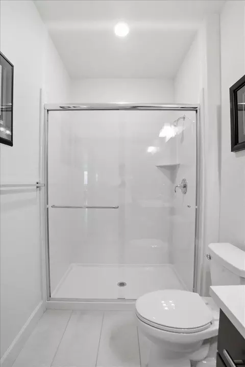 Bath - 8317 Evans Tree Dr, Roseville, CA 95747 photo 9 of 9
