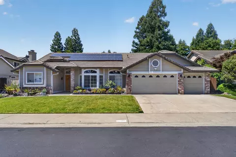 9492 Porto Rosa Dr, Elk Grove, CA 95624