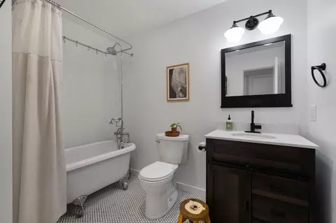 Bath - 20475 Eureka Dr, Sonora, CA 95370 photo 1 of 2