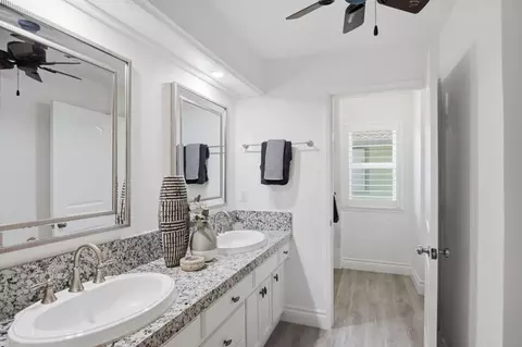Bath - 10401 Golf Link Rd, Turlock, CA 95380 photo 6 of 10