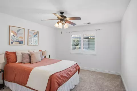 Bedroom - 10401 Golf Link Rd, Turlock, CA 95380 photo 3 of 5