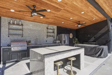 Kitchen - 10401 Golf Link Rd, Turlock, CA 95380 photo 4 of 4