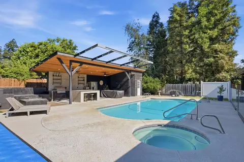 Exterior - 10401 Golf Link Rd, Turlock, CA 95380 photo 9 of 11